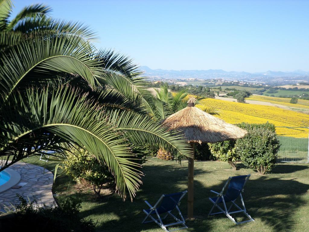 Bed And Breakfast " Il Tesoro Di Mario " Falconara Marittima Dış mekan fotoğraf