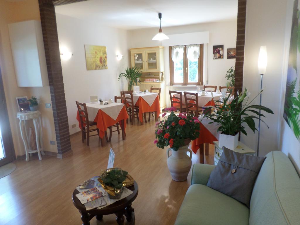 Bed And Breakfast " Il Tesoro Di Mario " Falconara Marittima Dış mekan fotoğraf